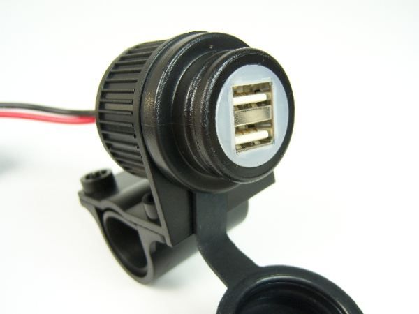 Chargeur USB à angle droit pour prise de moto DIN - MOTO ADVENTURE -  TOURATECH Orange